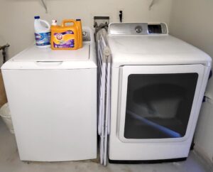 Laundry Airbnb cleaning in Orange by Garfia's cleaning