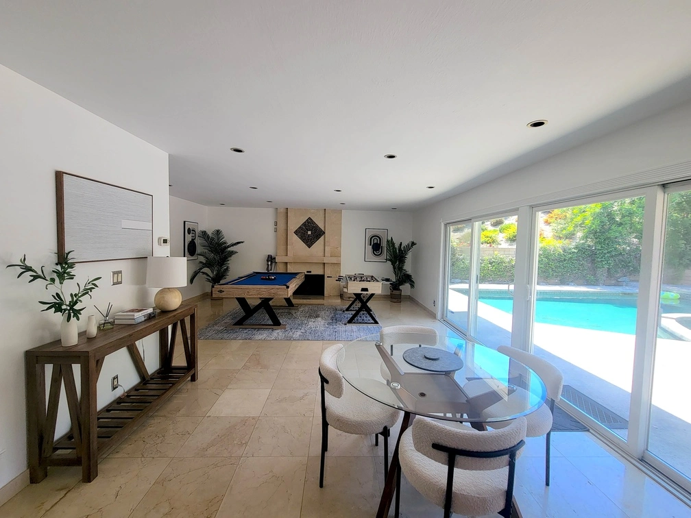 Airbnb cleaning service in Orange County CA by Garfia's Cleaning Services