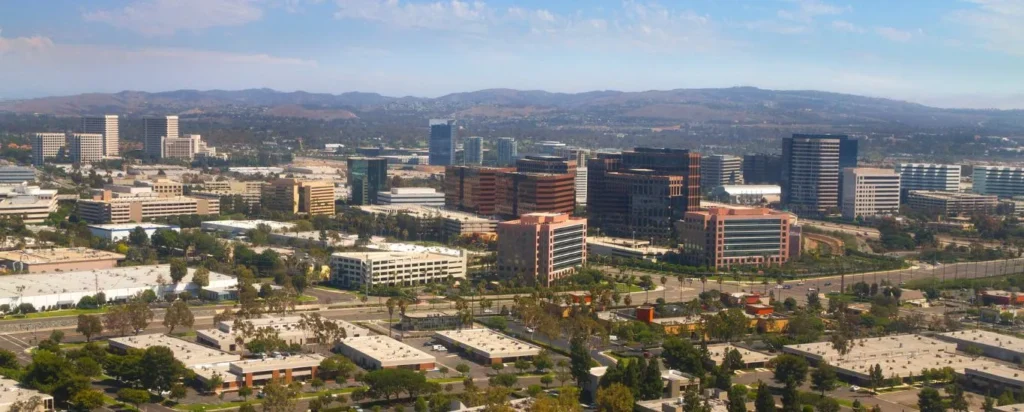 Houses and Neighbors in OC Cleaning Services in Orange CA