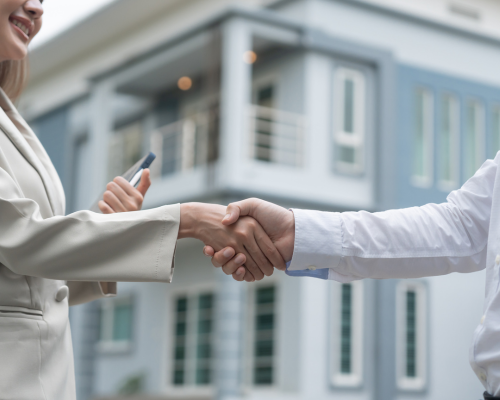 Renter handing back keys after move-out cleaning in Orange County